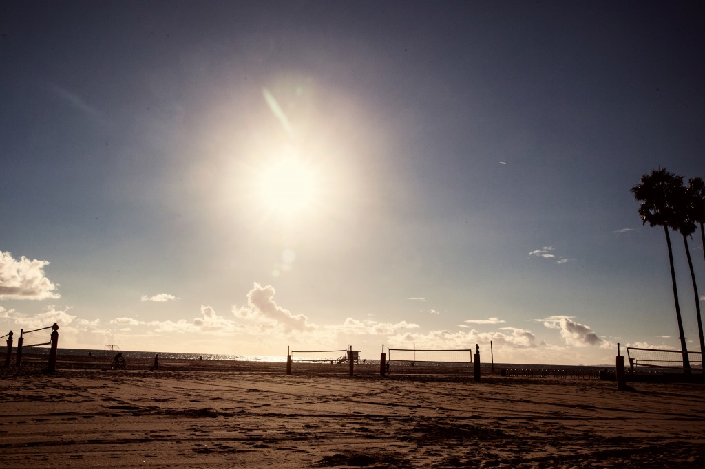 beach wedding in santa monica photo