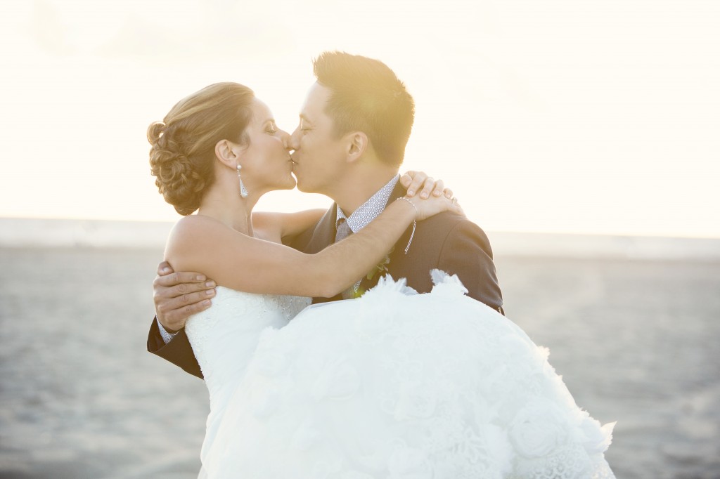 beach wedding in santa monica photo